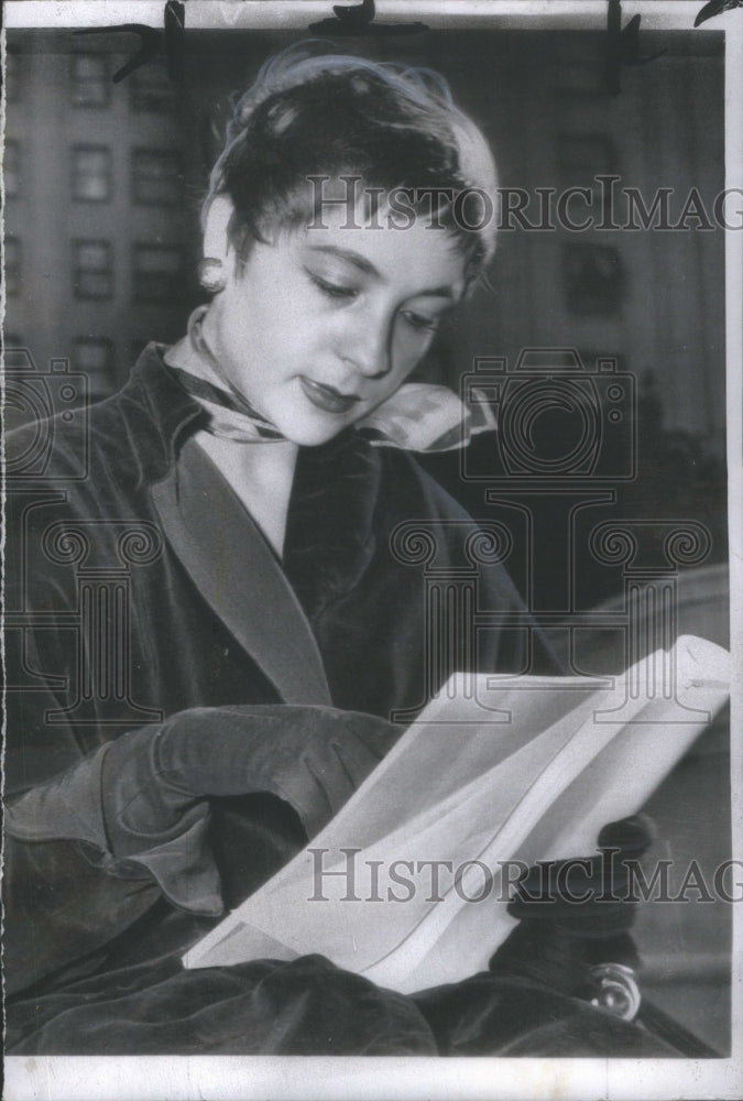 1954 Josanne Mariani-Berenger Unknown French Girl Won Brandos Heart - Historic Images