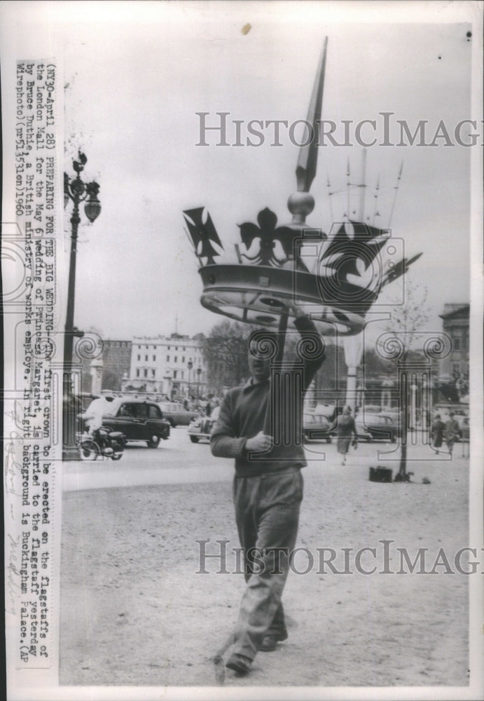 1960 Bruce Duthie Crown Flagstaffs For Princess Margaret&#39;s Wedding - Historic Images