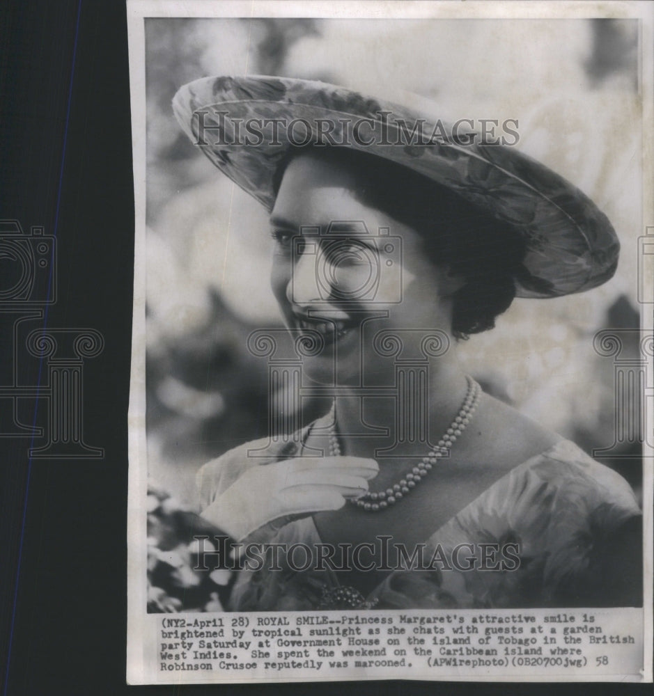 1958 Princess Margaret smiles garden party island Tobago - Historic Images