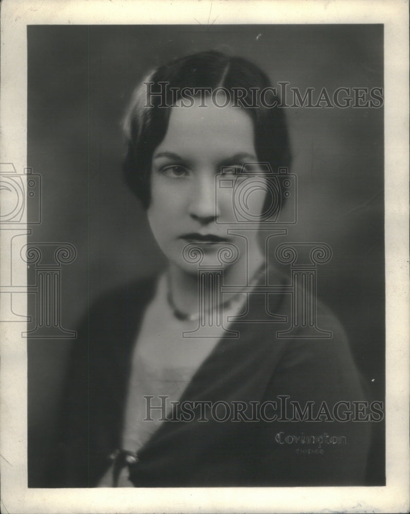 1930 Mrs. Charles J. Gilchrest Nee Patricia Lawton - Historic Images