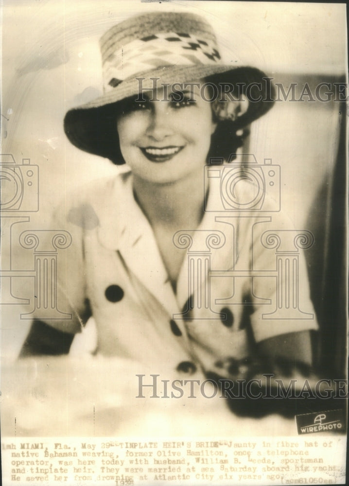 1936 Jaunty Bahaman weaving Olive Hamilton Telephone Operator - Historic Images