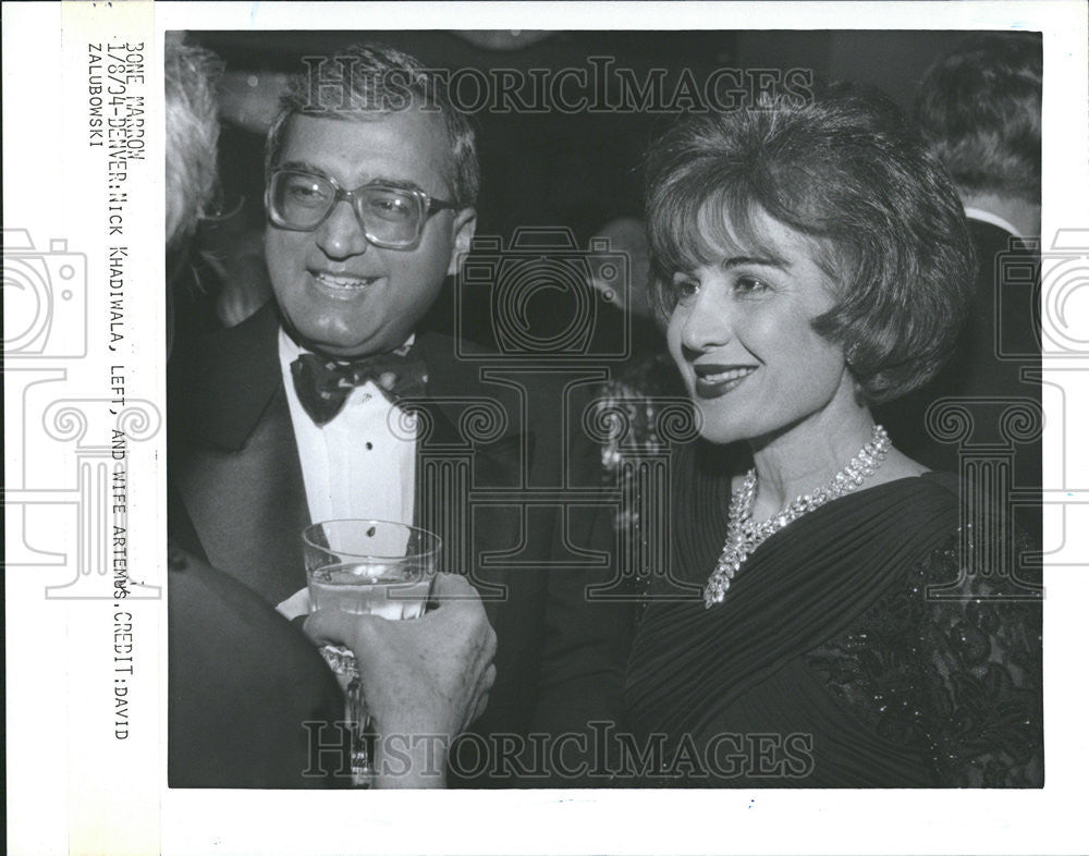 1994 Press Photo Nick &amp; Artemis Khadiwala - Historic Images