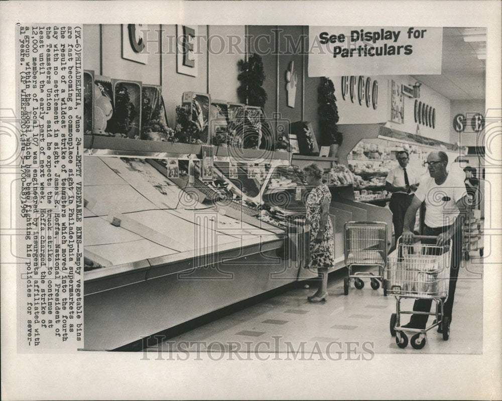 1965 Press Photo Empty Vegetable Bins Philadelphia Teamster Strike James Hoffa - Historic Images