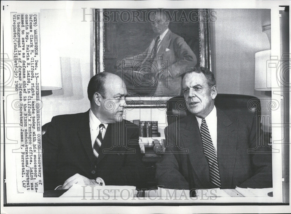 1968 Press Photo Old and New Secretaries of Defense Clifford and Laird confer - Historic Images