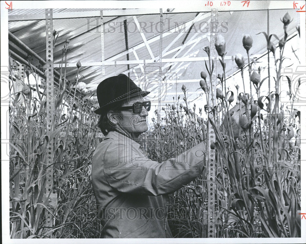 1973 Press Photo C. B. Euser Denver Area Flower Grower - Historic Images