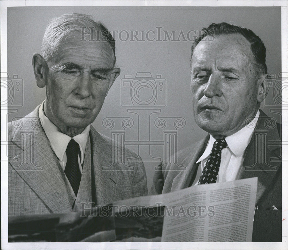 1956 Press Photo UN Danish Ambassador Karl I. Eskelund &amp; Consul Wolf C. Hansen - Historic Images