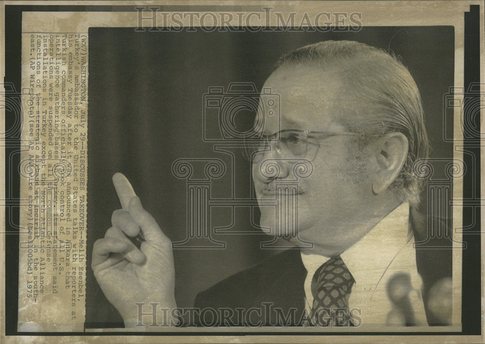 1975 Press Photo Melih Esenbel Turkey Ambassador To U.S. Discusses Takeover - Historic Images