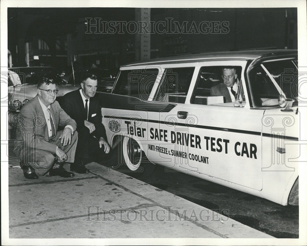 1960 Press Photo Mr Edward Emond Safety Drivers Run Performance Testing - Historic Images