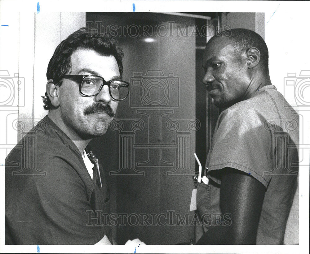 1990 Press Photo Bob Enyart  - Operation Rescue Leader, Arrested - Historic Images