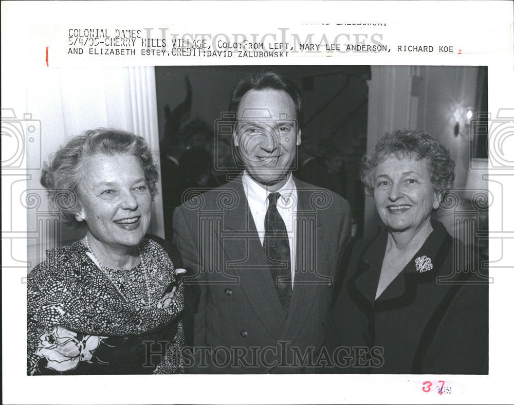 1985 Press Photo Mary Lee Anderson Richard koe Elizabeth Estey - Historic Images