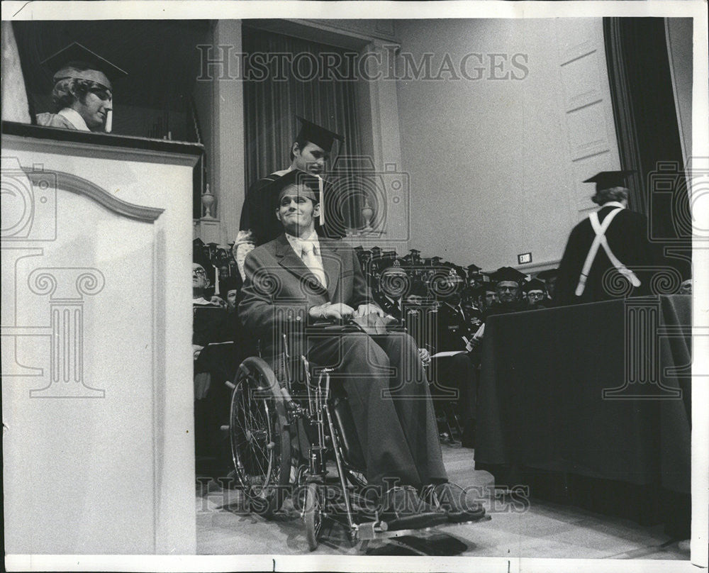 1976 Press Photo Wayne Wray/Football Injury/Paralysis/Honorary Degree/Wheaton - Historic Images