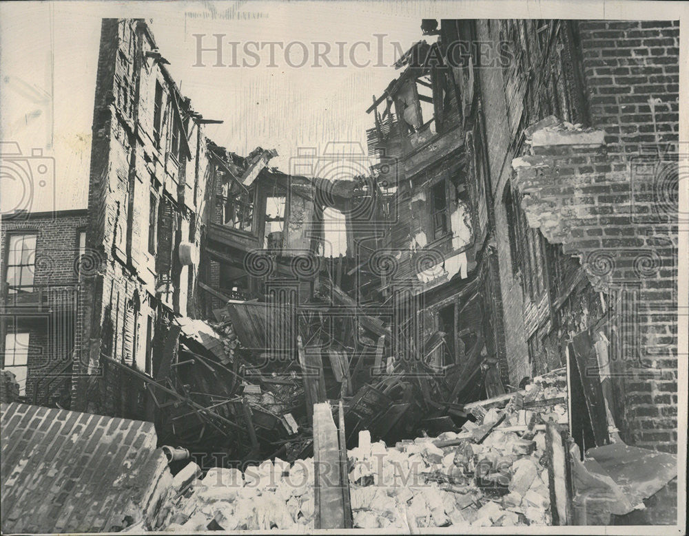 1953 Press Photo Chicago Fire In Tenement Building Killed Fourteen People - Historic Images