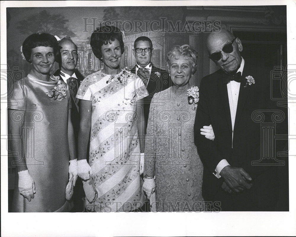 1968 Press Photo Dr. &amp;  Mrs. Alfred Hicks - Historic Images