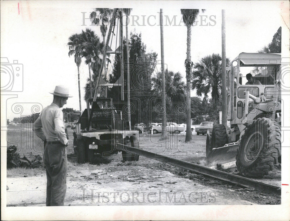 1970 Press Photo Department of Transportation Seaboard Coastline Railroad Ill - Historic Images