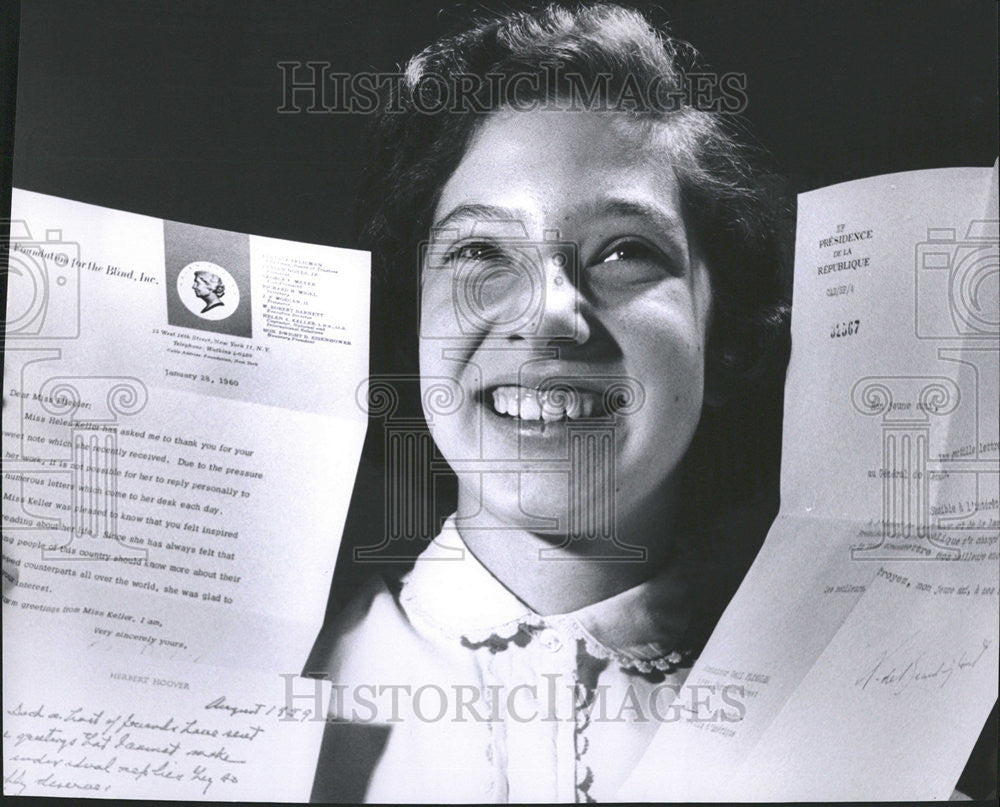 1961 Press Photo Gail Fliegler Daughter Dr Louis Harrison - Historic Images