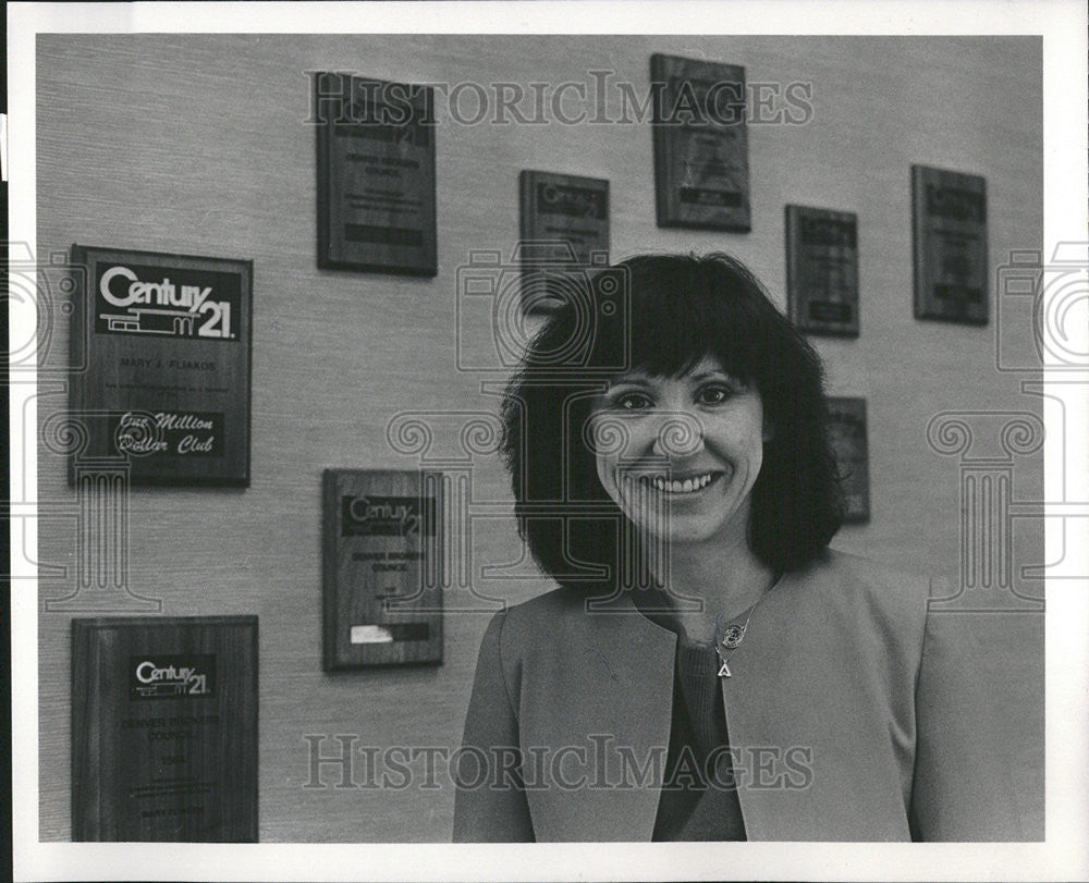 1985 Press Photo Mary Fliakos Denver Real Estate Developer - Historic Images