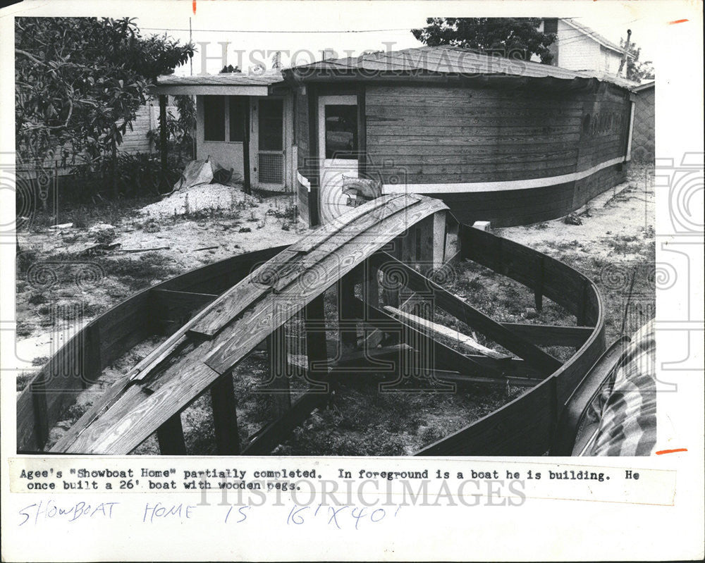 1973 Press Photo Vernon Agee's "Showboat Home" Partially Completed - Historic Images