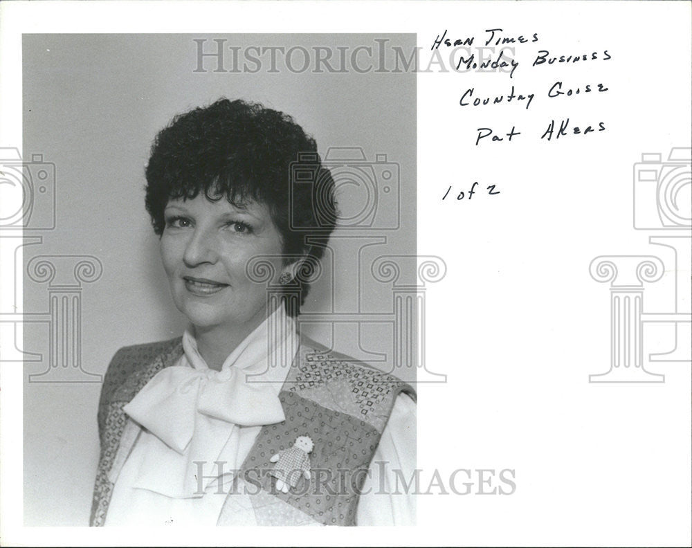 1986 Press Photo Pat Akers Spring Hill Florida Resident - Historic Images