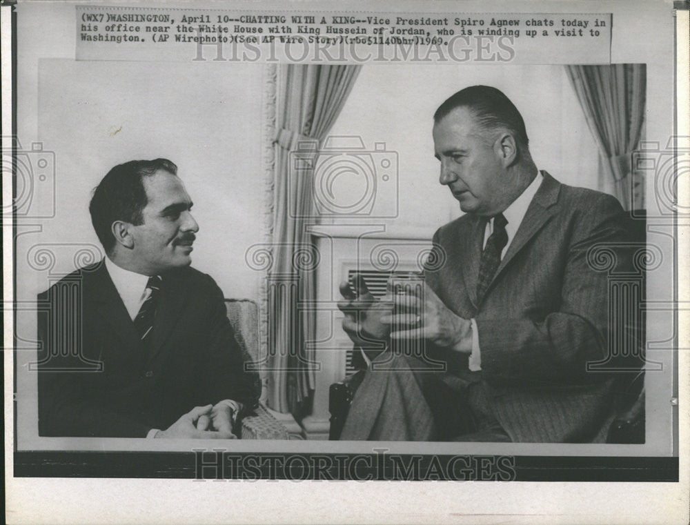 1969 Press Photo Vice President Spiro Agnew King Hussein Jordon White House chat - Historic Images