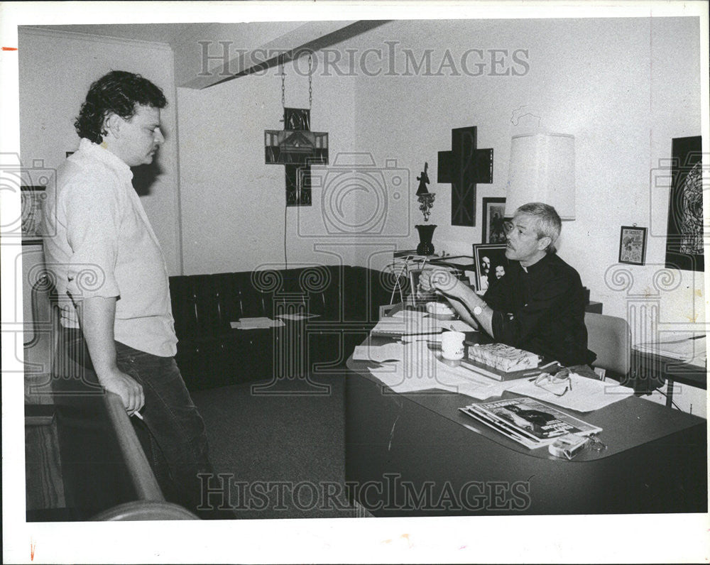 1986 Press Photo Jim Adams Religious David Holzhauer Pastor Peters burg King - Historic Images