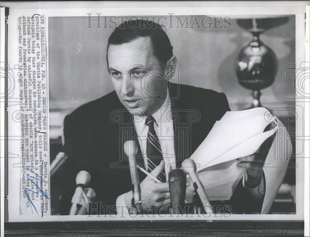 1969 Press Photo Martin Ackerman President Curtis Co Conference  Philadelphia - Historic Images