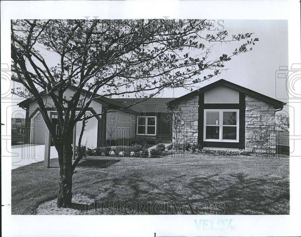 1975 Press Photo Three bedroom ranch Westlake Bloomingdale Glendale - Historic Images