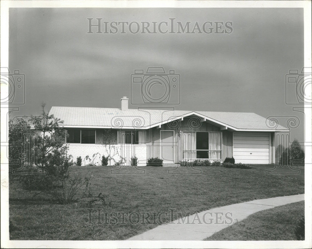 1965 Press Photo Contemporary Home House Southwest Suburban Hampton Park - Historic Images