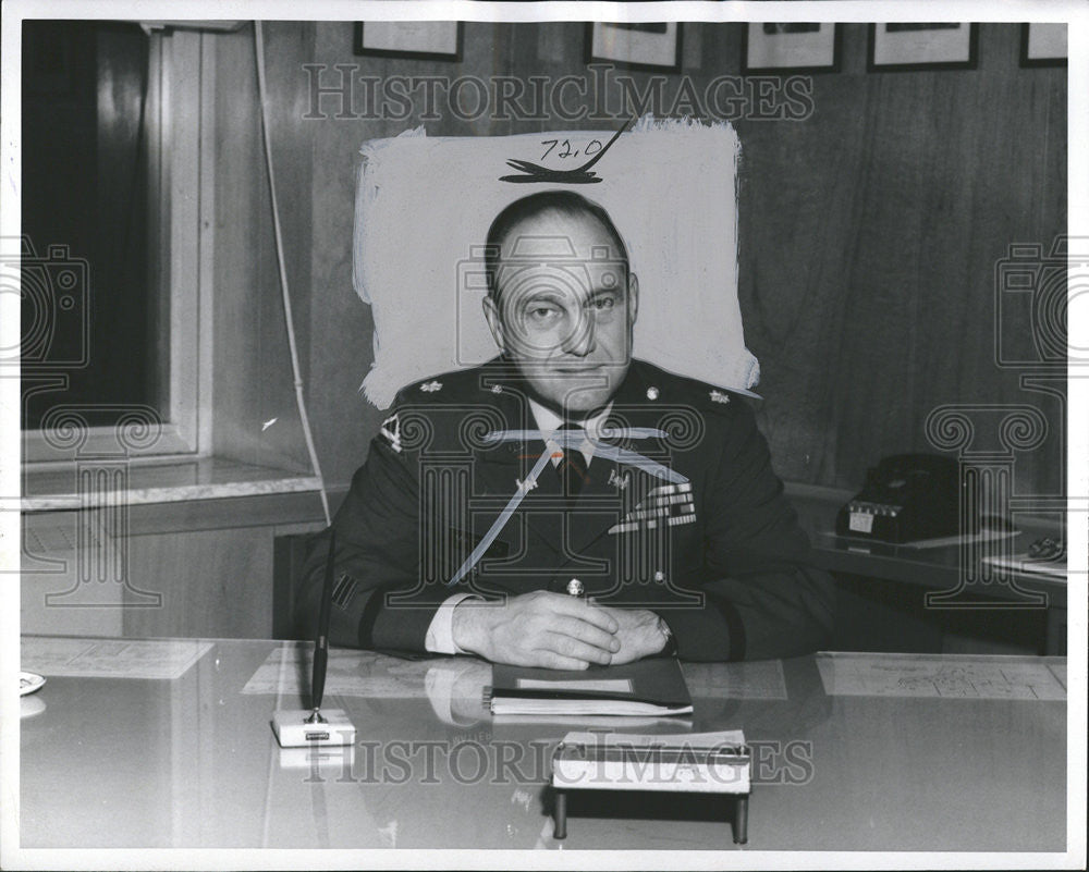 1967 Press Photo Lt Col Henry Mattern Deputy District Engineer US Army Corps - Historic Images