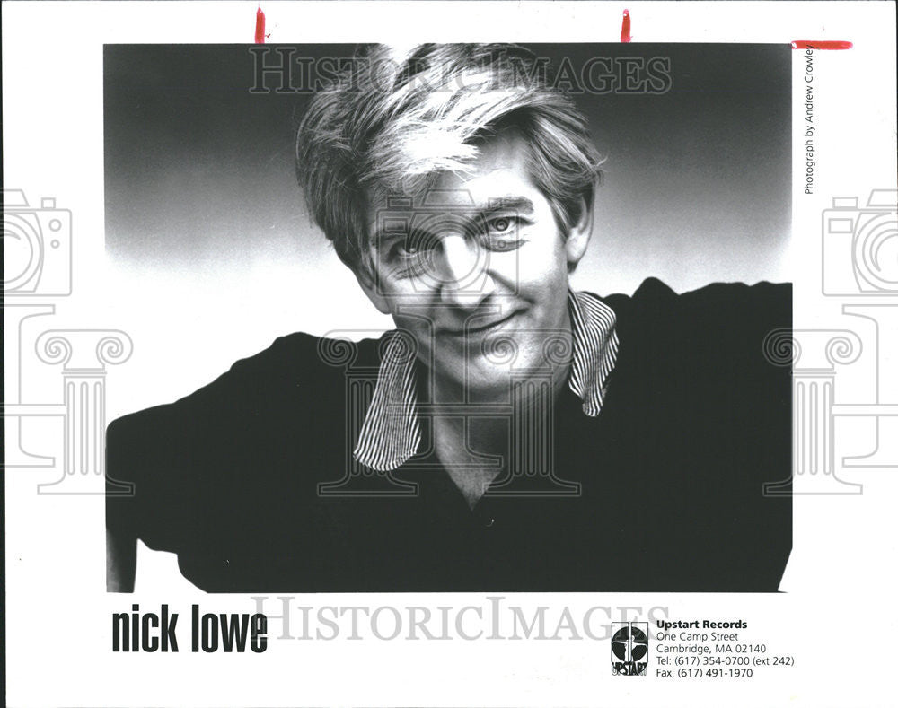 1995 Press Photo Nicholas Drain Nick Lowe English singer songwriter musician - Historic Images