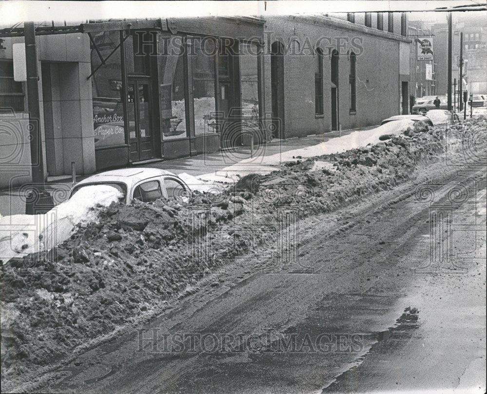 1967 Press Photo Snow Storm Chicago KinzieClark La Salle - Historic Images