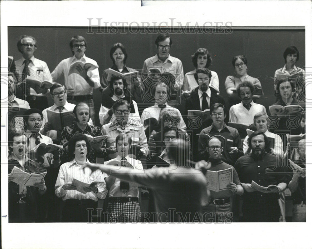 1975 Press Photo Sir Georg Solti Chicago Symphony Orchestra - Historic Images