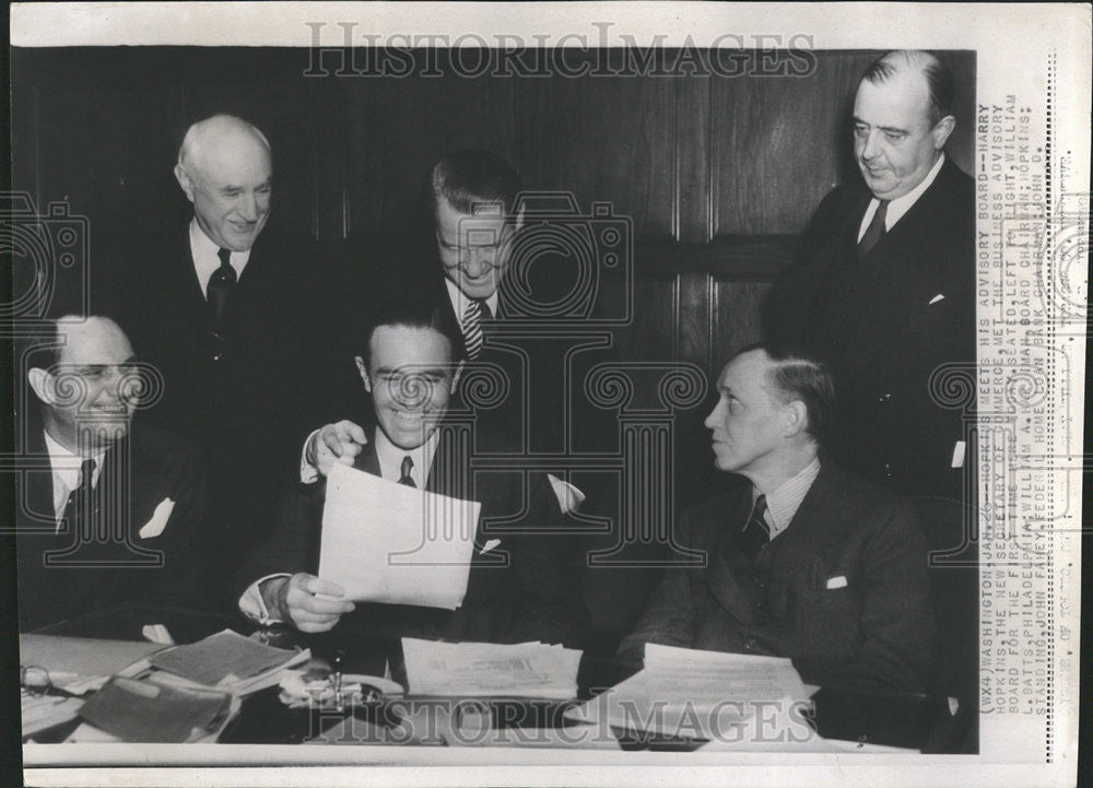 1939 Press Photo Secretary of Commerce Harry Hopkins meets with Committee - Historic Images