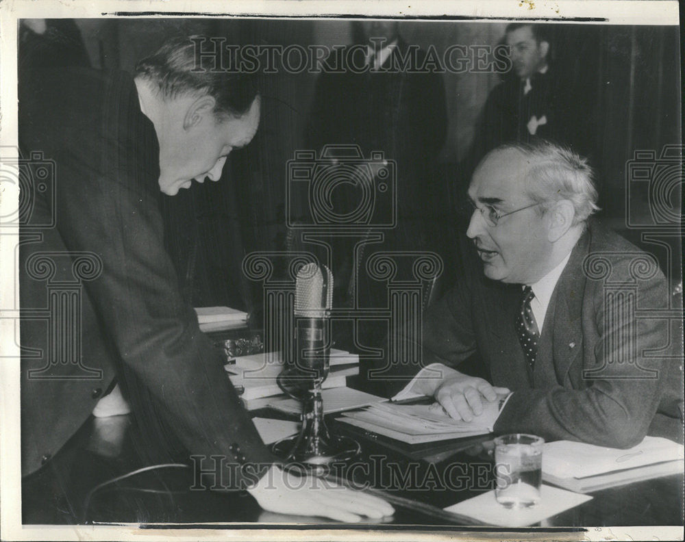 1939 Press Photo Dramatic Hopkins Vandenburg Washington - Historic Images