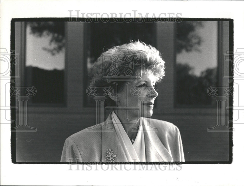 1987 Press Photo Author Carole Hyatt - Historic Images