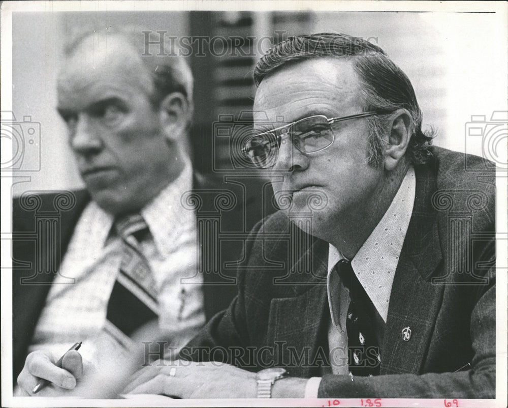 1974 Press Photo Legislators Listen To A Testimony At House Committee Meeting - Historic Images