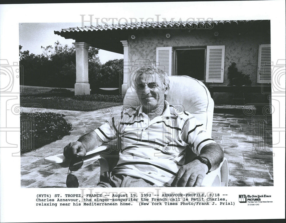 1992 Press Photo Singer-Soungwriter Charles Aznavour Near His Mediterranean Home - Historic Images