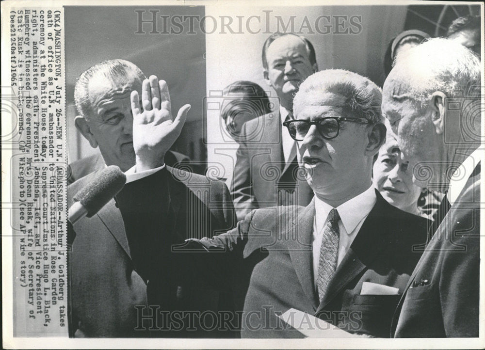 1965 Press Photo Arthur Goldberg UN Rose Garden White House - Historic Images