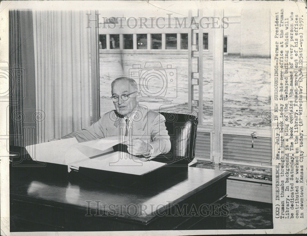 1957 Press Photo Former President Harry S. Truman - Historic Images