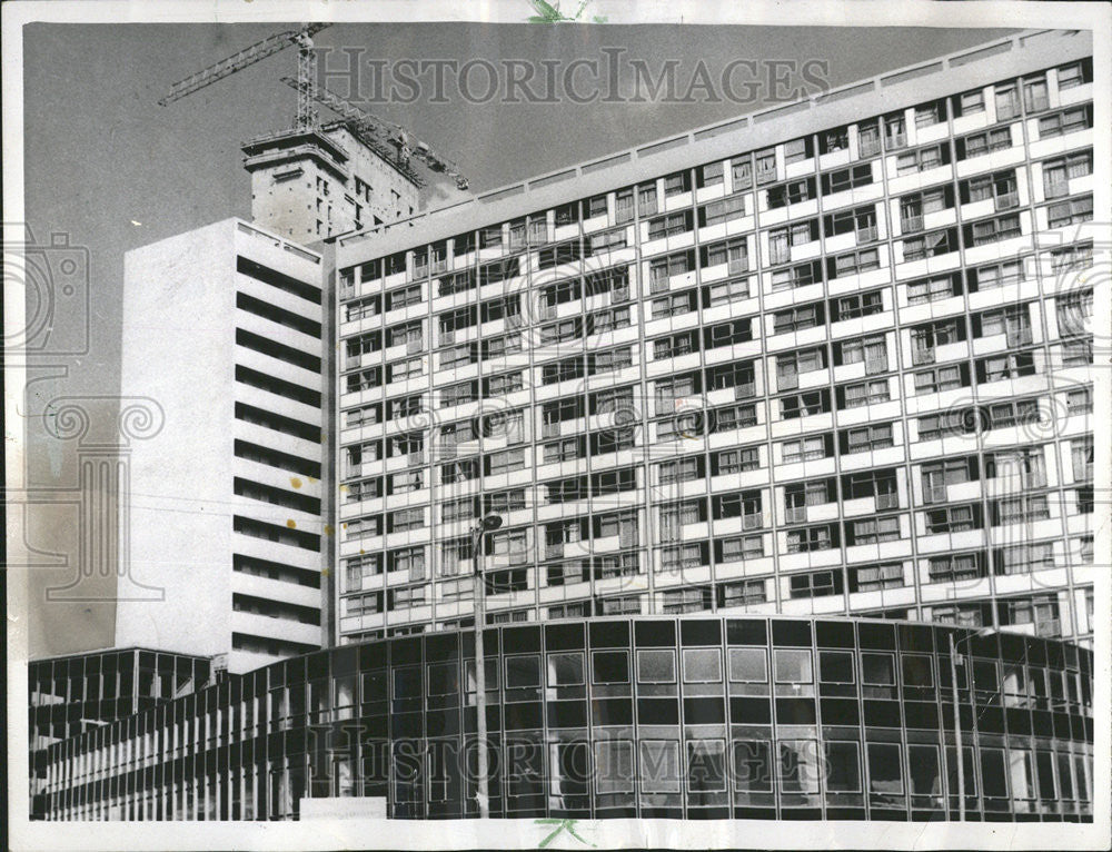 1966 Press Photo Modern Apartment Building Nearly Completion in Puteaux - Historic Images