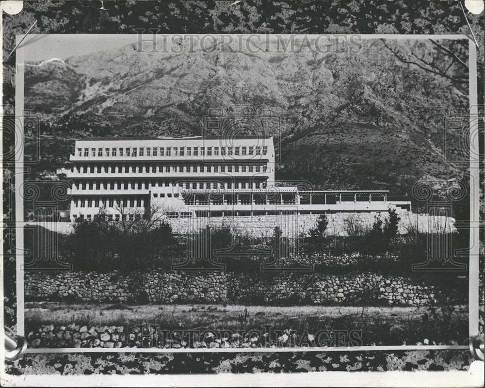 1941 Press Photo Yugoslavia Vaso Chucovich Hospital - Historic Images