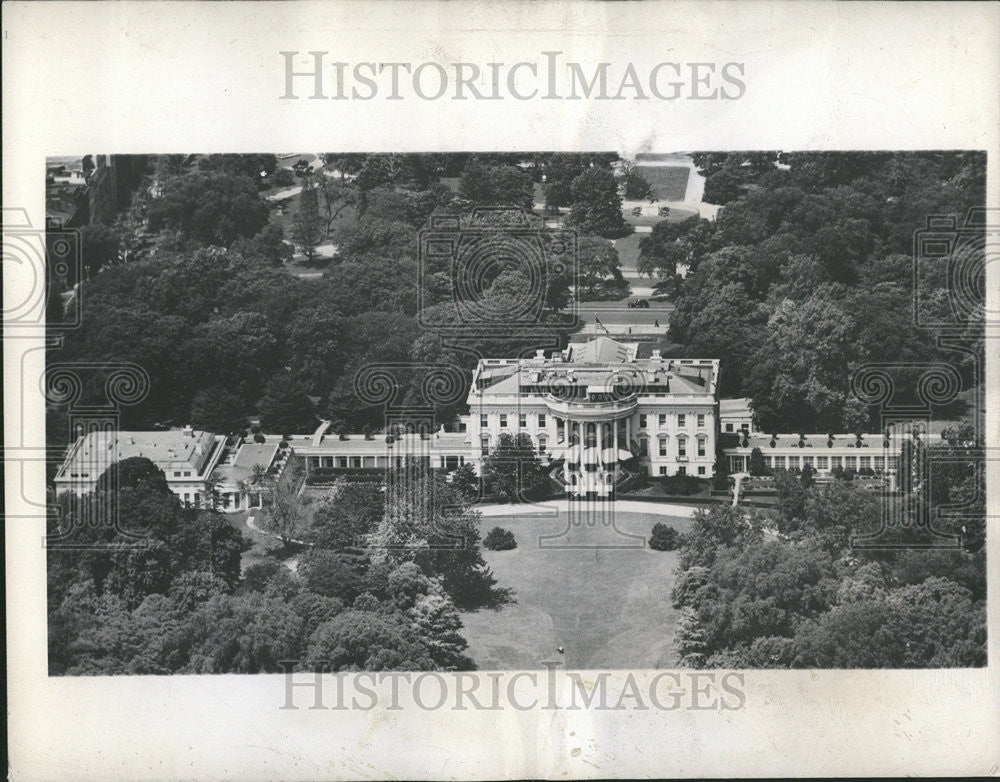 1946 Press Photo Plans of Architect Lorenzo S. Winslow (White House) - Historic Images