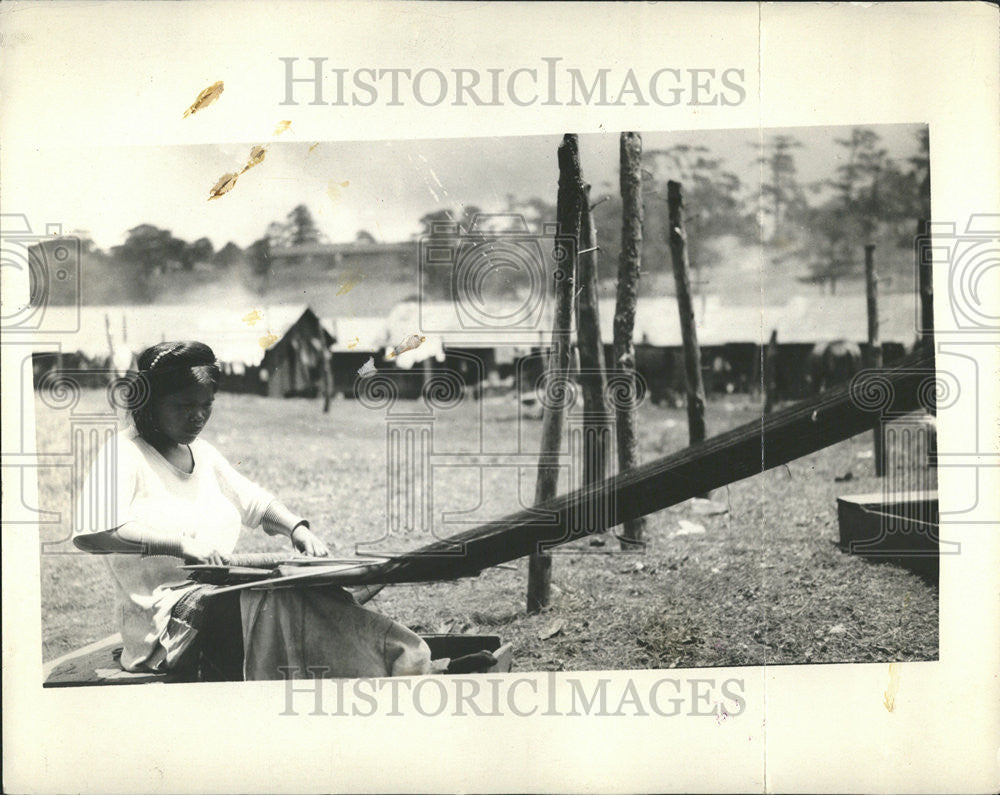 1928 Press Photo Igorot Industry Baguio cloth Bontoc woman deftness - Historic Images