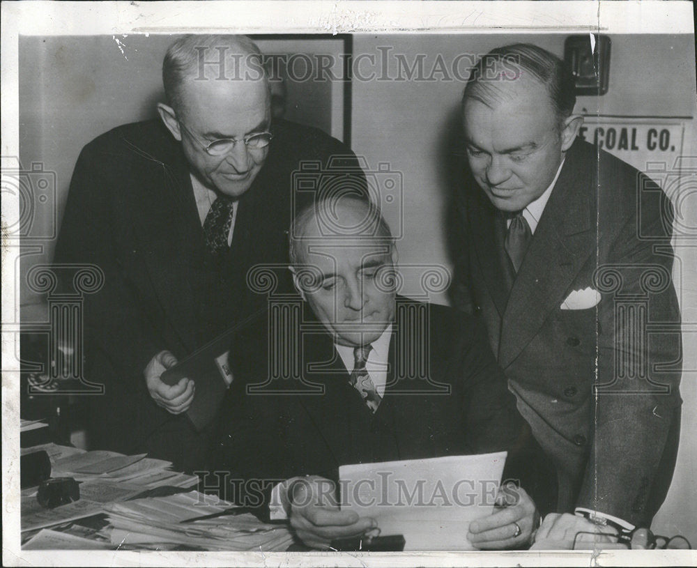 1939 Press Photo Chairman Mary Craig Secretary War Woodring General Roosevelt US - Historic Images