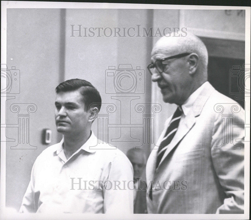 1957 Press Photo Joseph Myers Ernest Mills Attorney - Historic Images