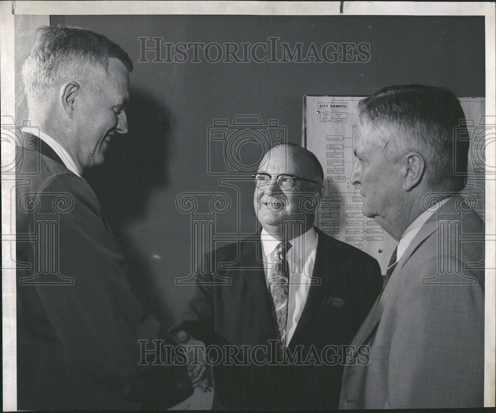 1958 Press Photo Mayor Will Nicholson Lee Johnson Denver Housing Authority - Historic Images