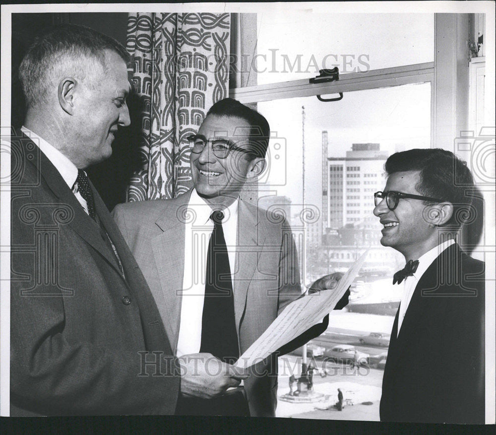 1957 Press Photo Mayor Will Nicholson Leo Rieth National Municipal Morris Labow - Historic Images