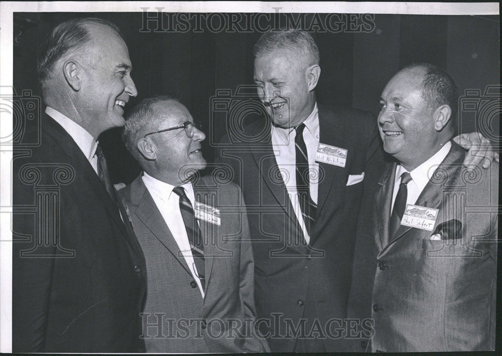 1962 Press Photo Air Force Academy Booster Chat Will Nicholson Mayor Thornton - Historic Images