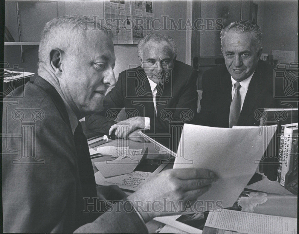 1965 Press Photo Maurice Kesner Carl Morrow Will Nicholson Denver Mayor Salk - Historic Images