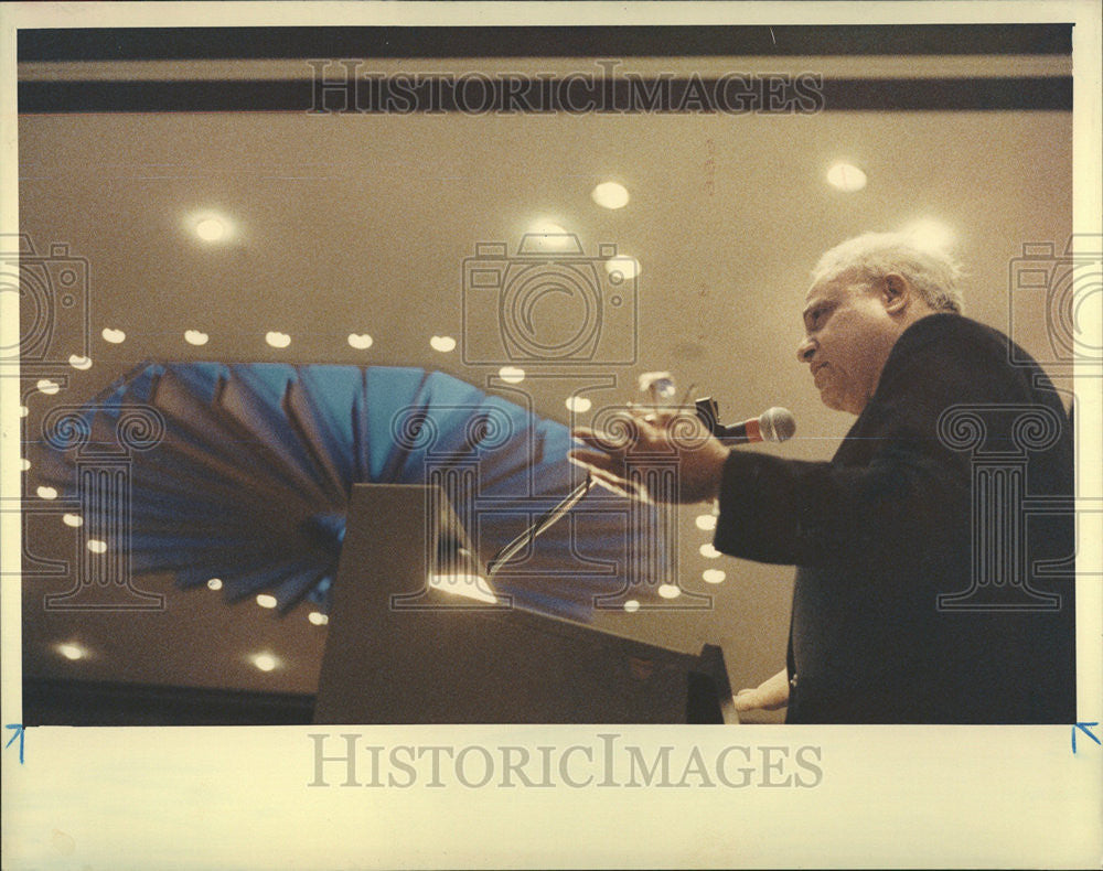 1993 Press Photo Benjamin Hooks American Civil Rights Leader Baptist Minister - Historic Images