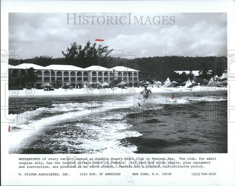 1958 Press Photo Waters pots Sandals Resort beach club Montego Bay sports - Historic Images